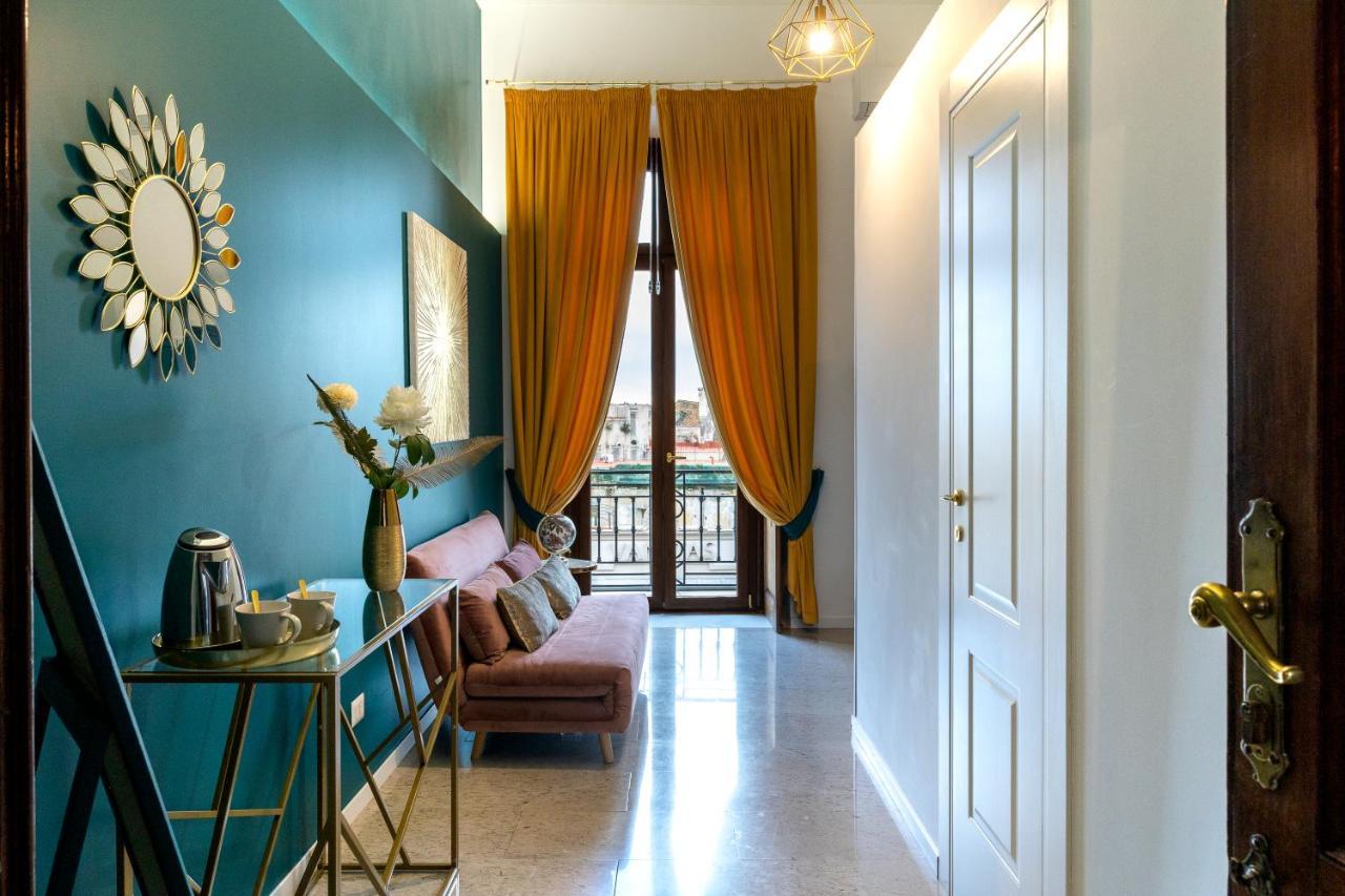 La Lepre Felice-Bovio Hotel Nápoly Kültér fotó