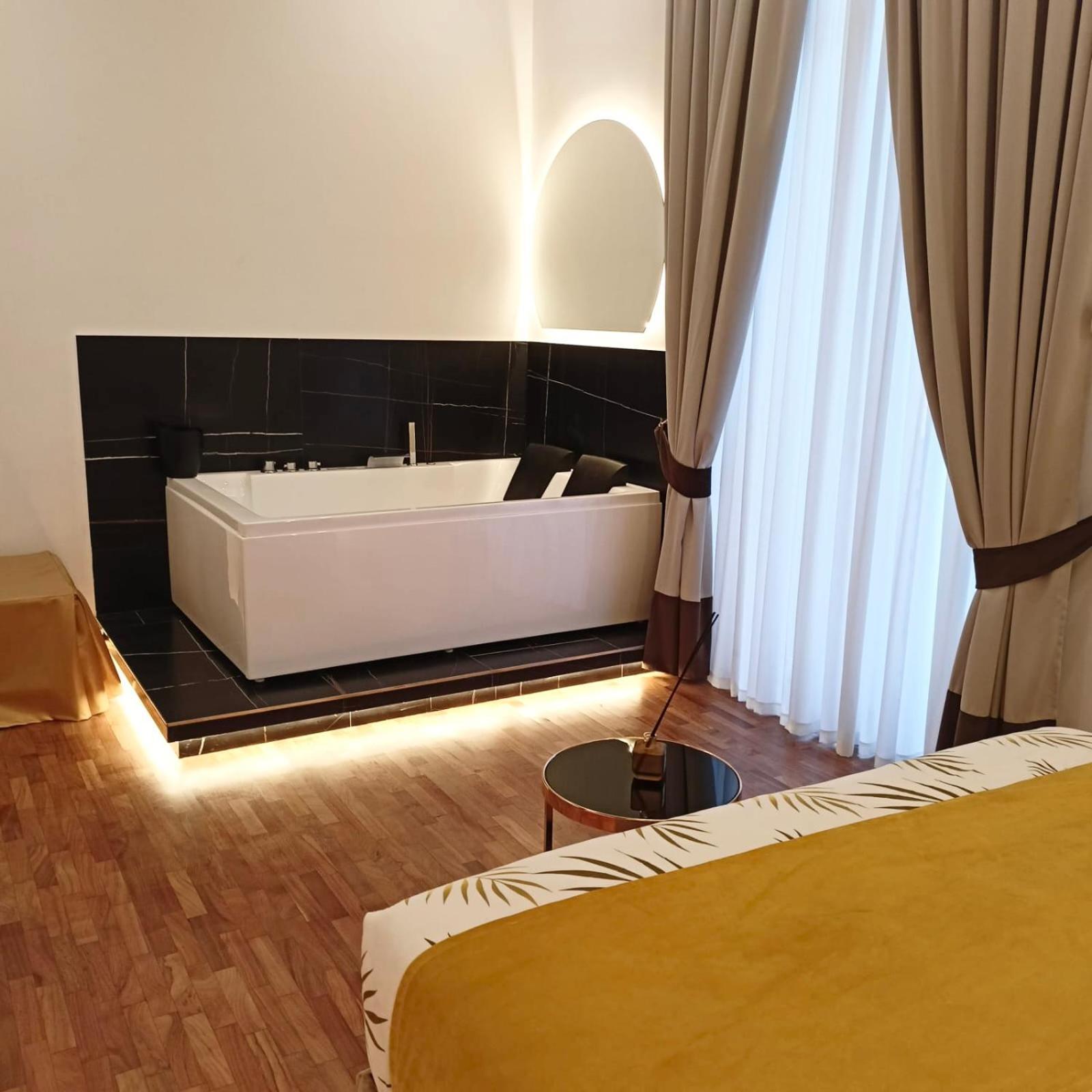 La Lepre Felice-Bovio Hotel Nápoly Kültér fotó